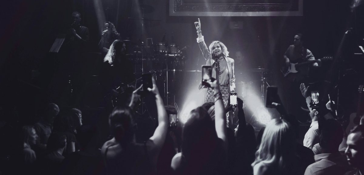 Άννα Βίσση: Δέκα πράγματα που δεν ξέρεις για τη μεγαλύτερη σταρ της Ελλάδας (vids)