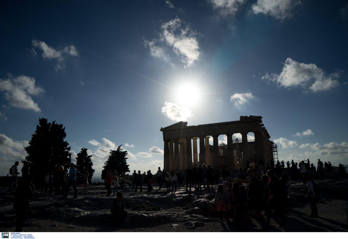 Έσοδα Ακρόπολης: Τόσα “έβγαλε” από τα εισιτήρια μέσα στο 2018