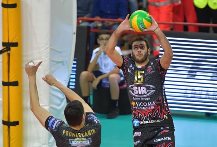 Βόλεϊ: Αυτός είναι ο πόντος της χρονιάς – Απίθανο τι άμυνα έβγαλε (vid)