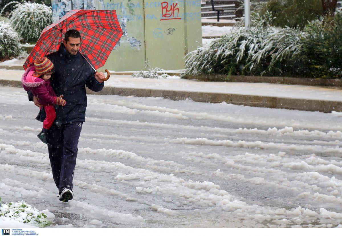 Πρόγνωση καιρού: Νέα επιδείνωση –  Πού και πότε θα “χτυπήσουν” τα έντονα καιρικά φαινόμενα