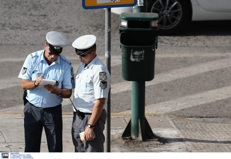 Κλήσεις για παράνομο παρκάρισμα; Αυτός ο οδηγός βρήκε τον τρόπο να τις γλιτώνει