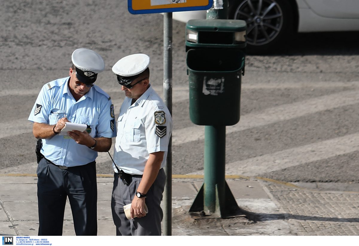 Κλήσεις για παράνομο παρκάρισμα; Αυτός ο οδηγός βρήκε τον τρόπο να τις γλιτώνει