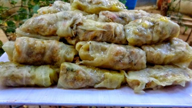 Η συνταγή της ημέρας: Λαχανοντολμάδες με πηχτή σάλτσα