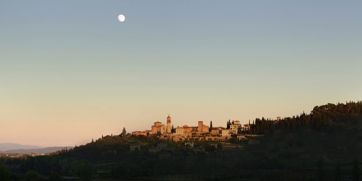 Σολομέο: Tο χωριό που απέκτησε ζωή με πρωτοβουλία του Μπρουνέλο Κουτσινέλι (pics)