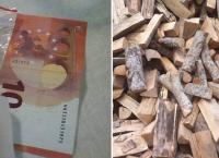 Μετανάστες πήραν ξύλα από κλειστό καφενείο για να ζεσταθούν και άφησαν 10 ευρώ (pics)
