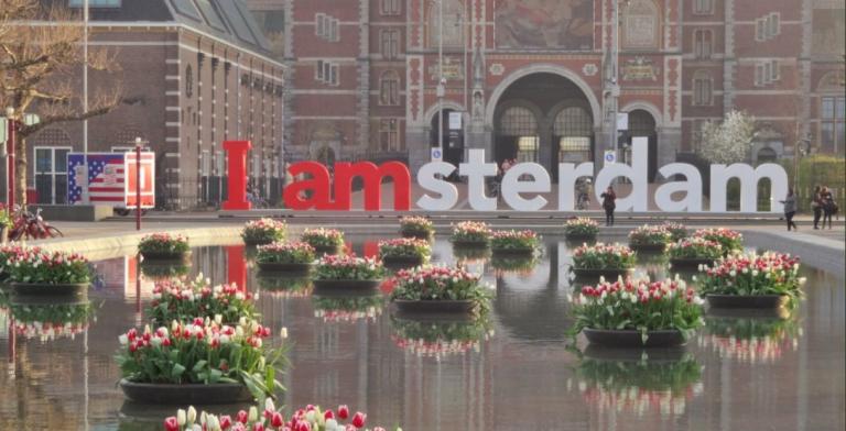 «I Amsterdam»: Γιατί αφαιρέθηκε το δημοφιλές αξιοθέατο του Άμστερνταμ (pics&vid)