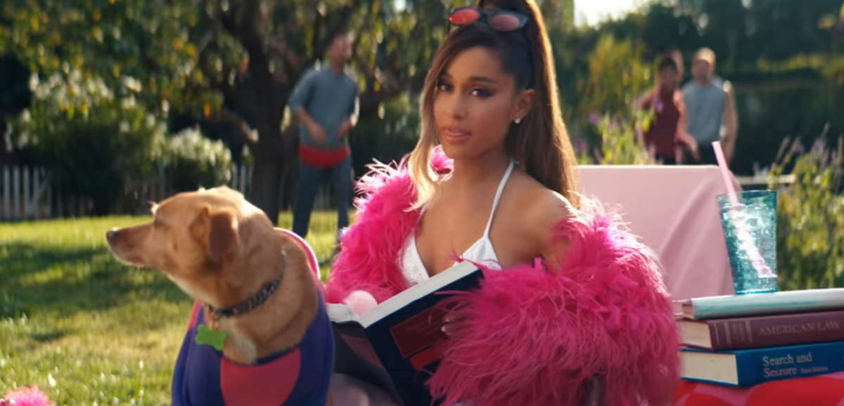 Ariana Grande: Σπάει όλα τα ρεκόρ με το νέο της βίντεο κλιπ (vid)