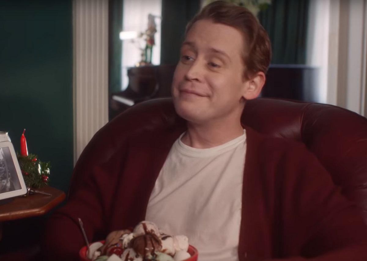 Macaulay Culkin: Μένει “Μόνος στο Σπίτι” μετά από 28 χρόνια (vid)