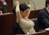 Ελληνίδα πολιτικός ανάμεσα στις 10 πιο καυτές παγκοσμίως [vid]