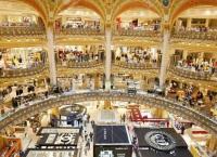 Παρίσι Κίτρινα Γιλέκα: Oι Galeries Lafayette και Printemps κλείνουν τις πόρτες τους