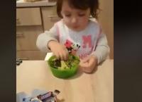 Viral: Το κοριτσάκι που διώχνει τις σοκολάτες για να φάει μπρόκολο (vid)
