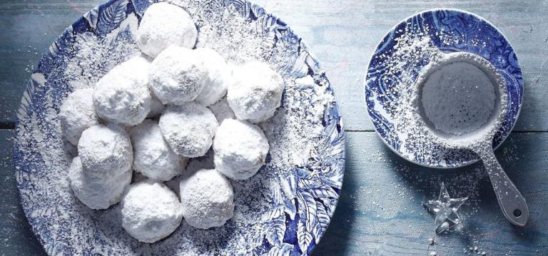 Η συνταγή της ημέρας: Αφράτοι κουραμπιέδες