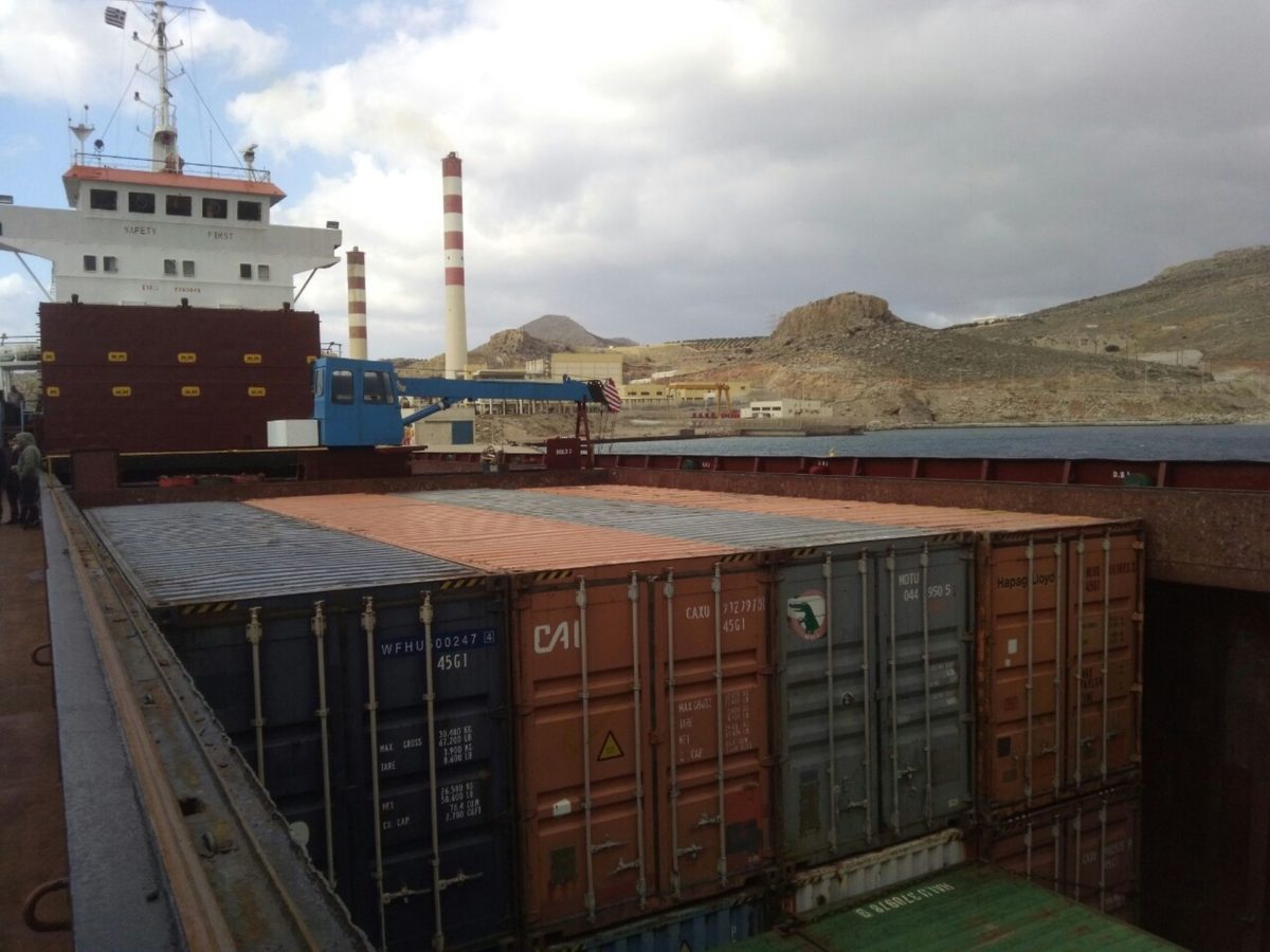 Φορτηγό πλοίο με ναρκωτικά στην Κρήτη: Πάνω από 100 εκατομμύρια ευρώ η αξία τους (pics&vid)
