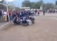 Απίστευτο: Έβαλαν νεκρό ποδοσφαιριστή να σκοράρει στο Μεξικό (vid)