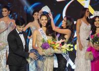 Miss Universe 2018: Η εκθαμβωτική Κατριόνα Γκρέι η νικήτρια (vid)