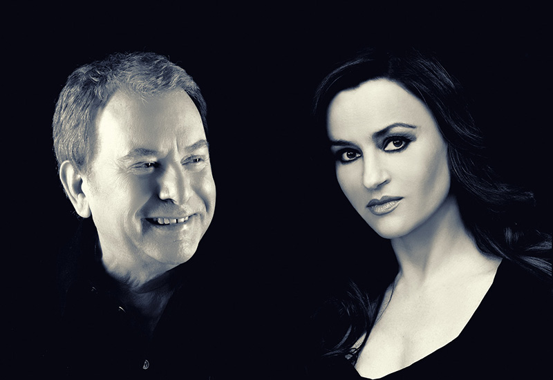 Μουσικά νέα: Αυτός ο κόσμος ο μικρός, ο Μέγας με την Καρυοφυλλιά Καραμπέτη και τον Μανώλη Μητσιά στον Παρνασσό