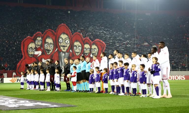 Ολυμπιακός – Μίλαν: Το εντυπωσιακό κορεό των “ερυθρολεύκων” (vid)