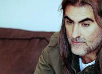 «Χρωστάω μια συγγνώμη»: Το νέο τραγούδι του Φίλιππου Πλιάτσικα και η ξεχωριστή αφορμή της δημιουργίας του