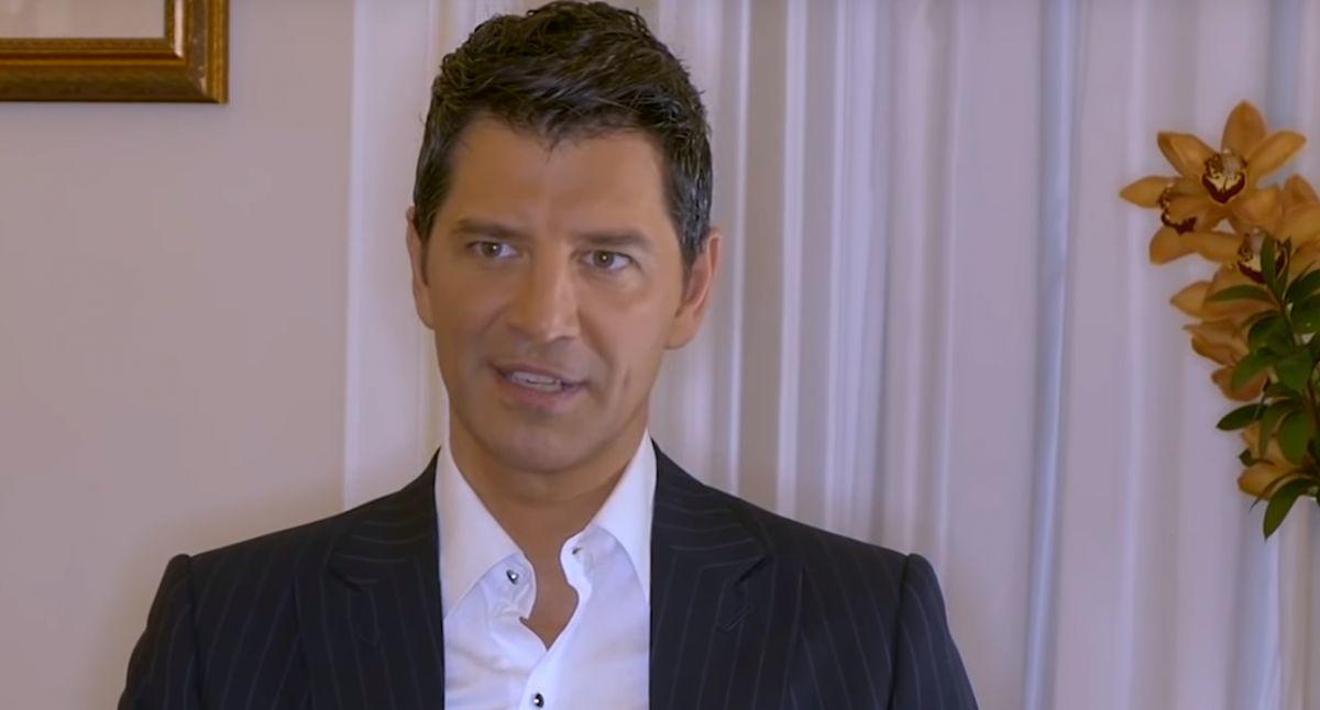 Ο απίθανος λόγος που ο Σάκης Ρουβάς έχει δώσει σε όλα τα παιδιά του ονόματα από άλφα