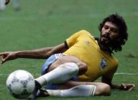 Σόκρατες: Ένας αρτίστας της μπάλας, ένας πραγματικός επαναστάτης, μια ποδοσφαιρική ιδιοφυΐα (pics&vids)