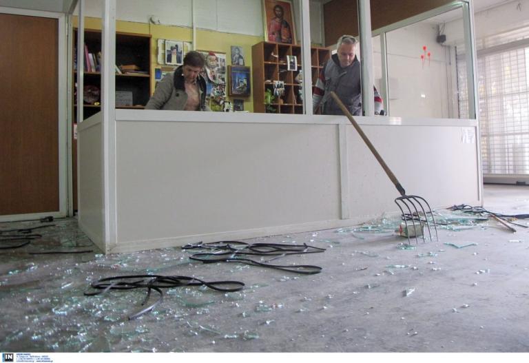 ΑΠΘ: Ανακοίνωση για τις καταστροφές στη Θεολογική Σχολή (pics&vid)