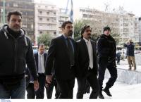 Σάλος από το δημοσίευμα για τους 8 Τούρκους αξιωματικούς – Διαψεύδει ο Νίκος Κοτζιάς