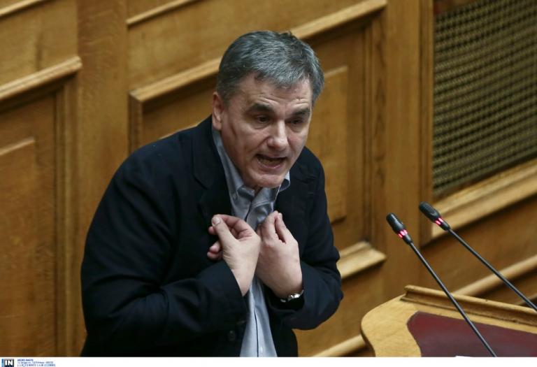 Τσακαλώτος για Δραγασάκη: “Χρειάζεται σοβαρότητα όταν μιλάμε για τράπεζες”