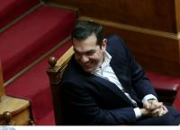 Προϋπολογισμός 2019: Η γκάφα στην ομιλία του Μητσοτάκη που έκανε τον Τσίπρα να γελάσει (vid)