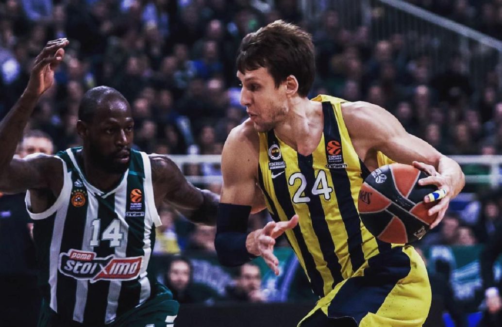 Γιαν Βέσελι: Αναδείχθηκε MVP Δεκεμβρίου στην Ευρωλίγκα
