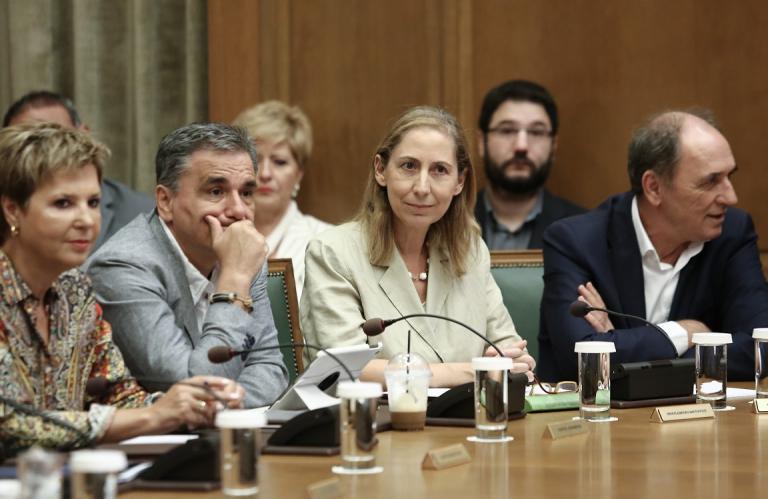 Υπουργικό συμβούλιο: Συνεδριάζει στη Βουλή χωρίς τον Πάνο Καμμένο