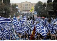 Συλλαλητήριο για τη Μακεδονία: Επεισόδια με μέλη της Χρυσής Αυγής στο Σύνταγμα