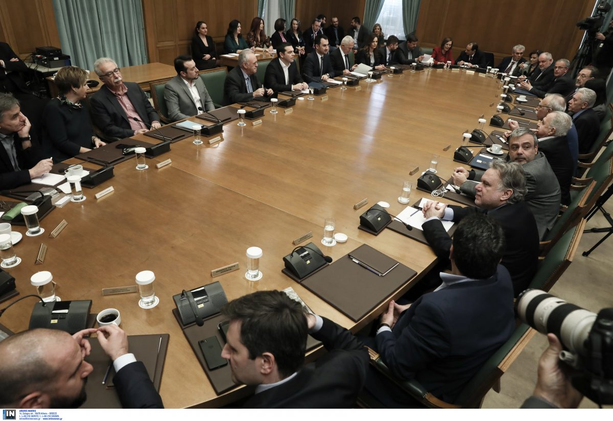 Κατώτατος μισθός 2019: Εγκρίθηκε η αύξησή του – Καταργείται ο υποκατώτατος