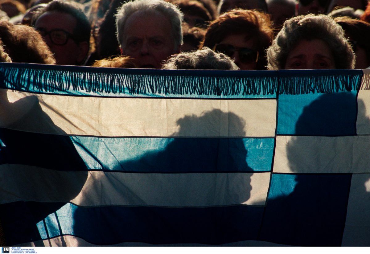 Γιος ήρωα των Ιμίων: Του έκοψαν τη σύνταξη (vid)