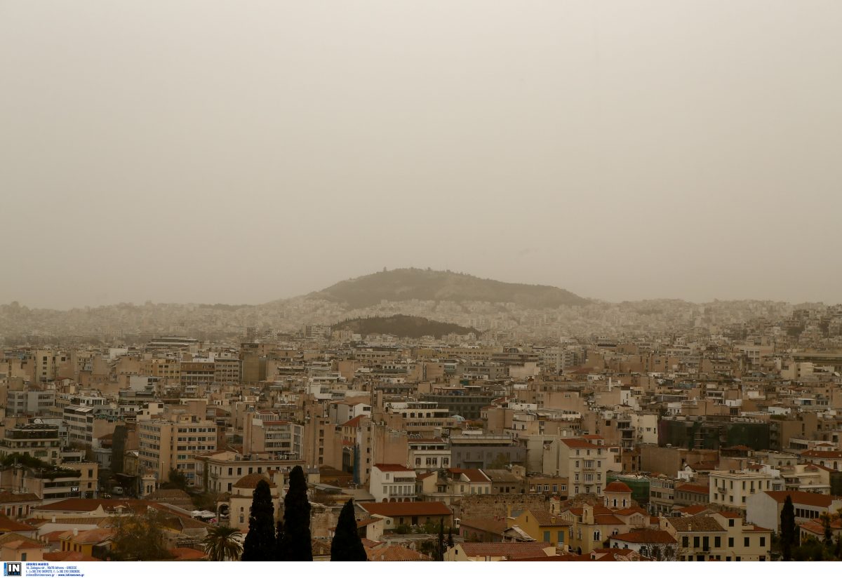 Αφρικανική σκόνη: Οι ατμοσφαιρικές συνθήκες ευνοούν τη μεταφορά της