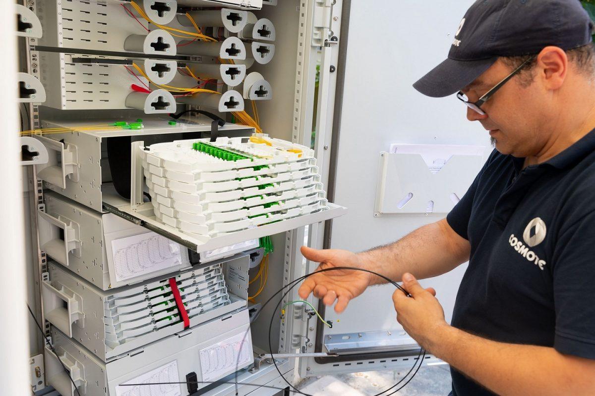 COSMOTE Fiber: Ξεπέρασαν τα 3 εκατομμύρια τα νοικοκυριά και οι επιχειρήσεις με πρόσβαση σε ταχύτητες οπτικών ινών