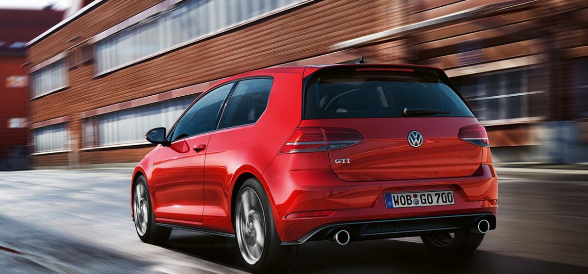 Volkswagen: Το νέο Golf GTI TCR βάζει “φωτιά στην άσφαλτο”