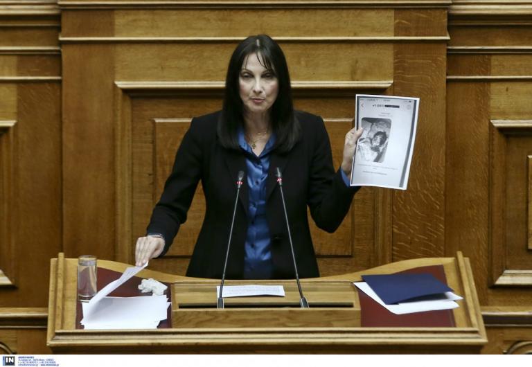 Κουντουρά: “Αν συμβεί κάτι σε εμένα ή τα παιδιά μου θα φταίει ο Άδωνις”