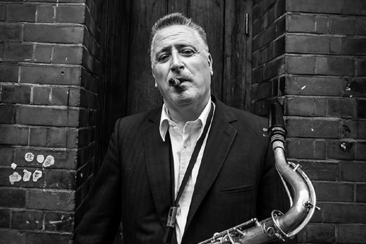 Μουσικά νέα: Ο «νονός του Swing» Ray Gelato έρχεται για πρώτη φορά στο Half Note (vids)