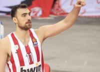 Νίκολα Μιλουτίνοφ: Το NBA τον περιμένει