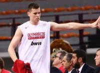 Αγραβάνης: Aκολούθησε πασίγνωστη σταρ αισθησιακών ταινιών! (pics)