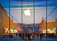 Apple: Η πτώση στα κέρδη φέρνει μείωση τιμών στα iPhones