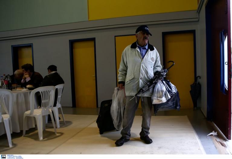 Δήμος Αθηναίων: Ανοίγουν πάλι οι θερμαινόμενοι χώροι