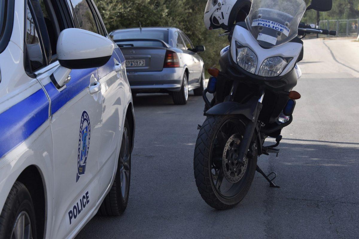 Κόρινθος: Ένταση και επεισόδια στα δικαστήρια – Για τη δολοφονία του διαρρήκτη Ρομά