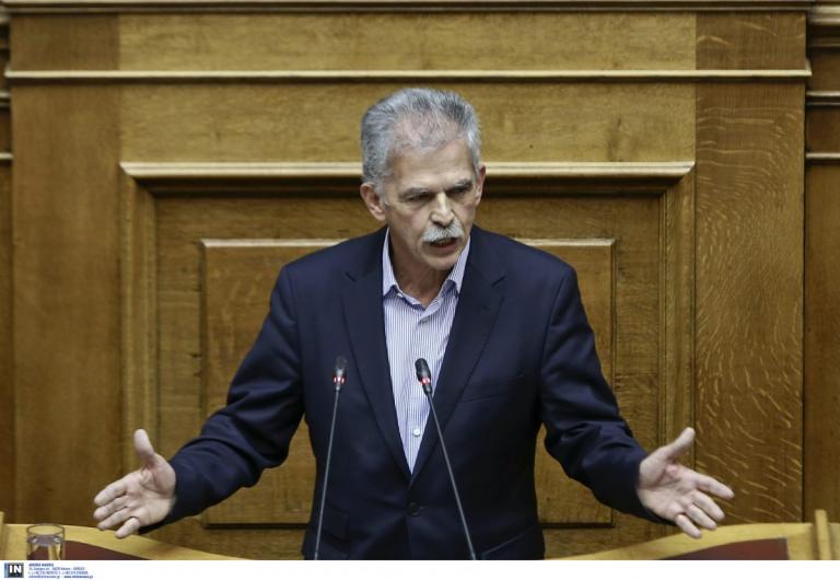 Δανέλλης: “Δίνω ψήφο εμπιστοσύνης – Δεν προσχωρώ στον ΣΥΡΙΖΑ”