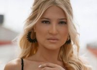 Φαίη Σκορδά: Η γυμνή φωτογράφιση και το playboy Φαίη Σκορδά: Η γυμνή φωτογράφιση και το playboy