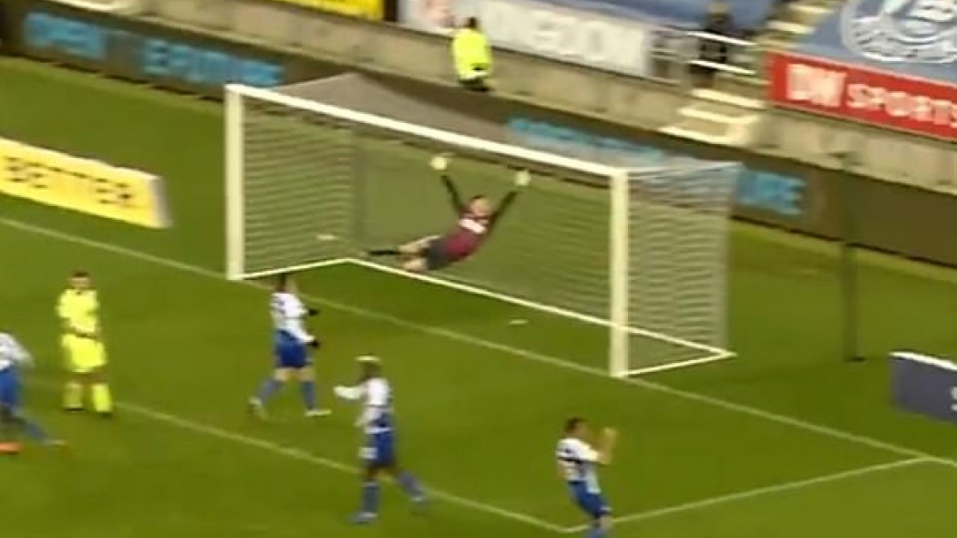 Αυτή είναι η νέα τρέλα των τερματοφυλάκων που έχει γίνει viral στο διαδίκτυο (vids)