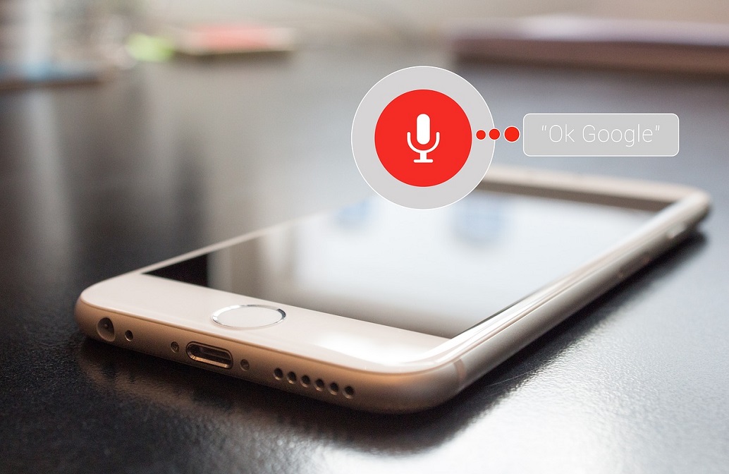 Google Assistant: Σύντομα θα λειτουργεί ως διερμηνέας και θα κάνει «τσεκ-ιν» σε πτήσεις