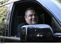 Παραίτηση Καμμένου: Χαμός στο twitter – “Ξεκίνησαν οι εργασίες αποκόλλησης από την καρέκλα”