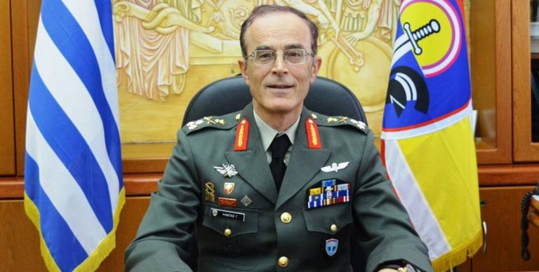 Αρχηγός ΓΕΣ: Εκτάκτως στο νοσοκομείο ο Γεώργιος Καμπάς