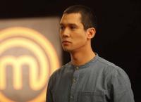 MasterChef: Η σκληρή παρατήρηση του Κοτιτζά στη Σπυριδούλα (vid)